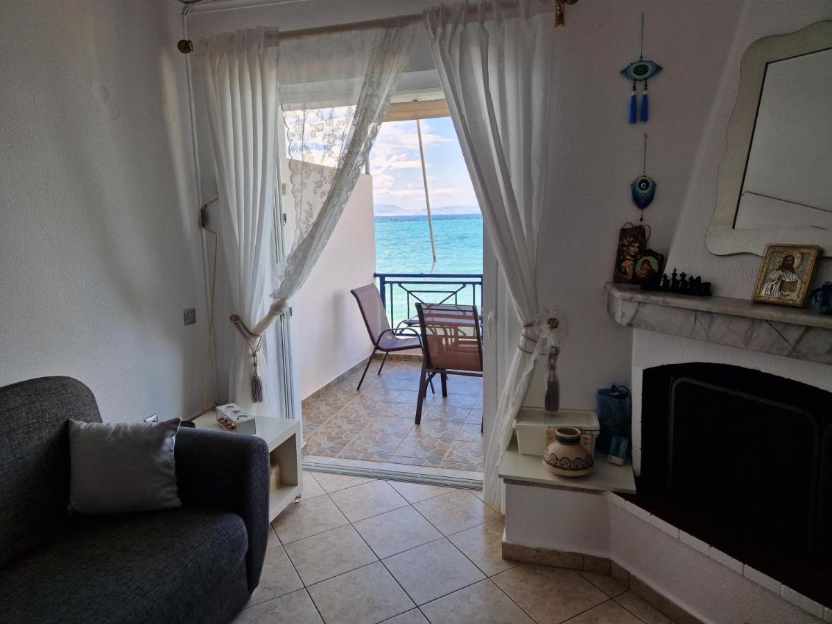 Korinthian Sea View Apartment Nerantza ภายนอก รูปภาพ